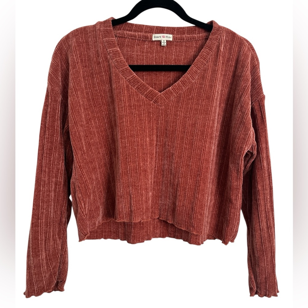 Heart & Hips Rust V-Neck